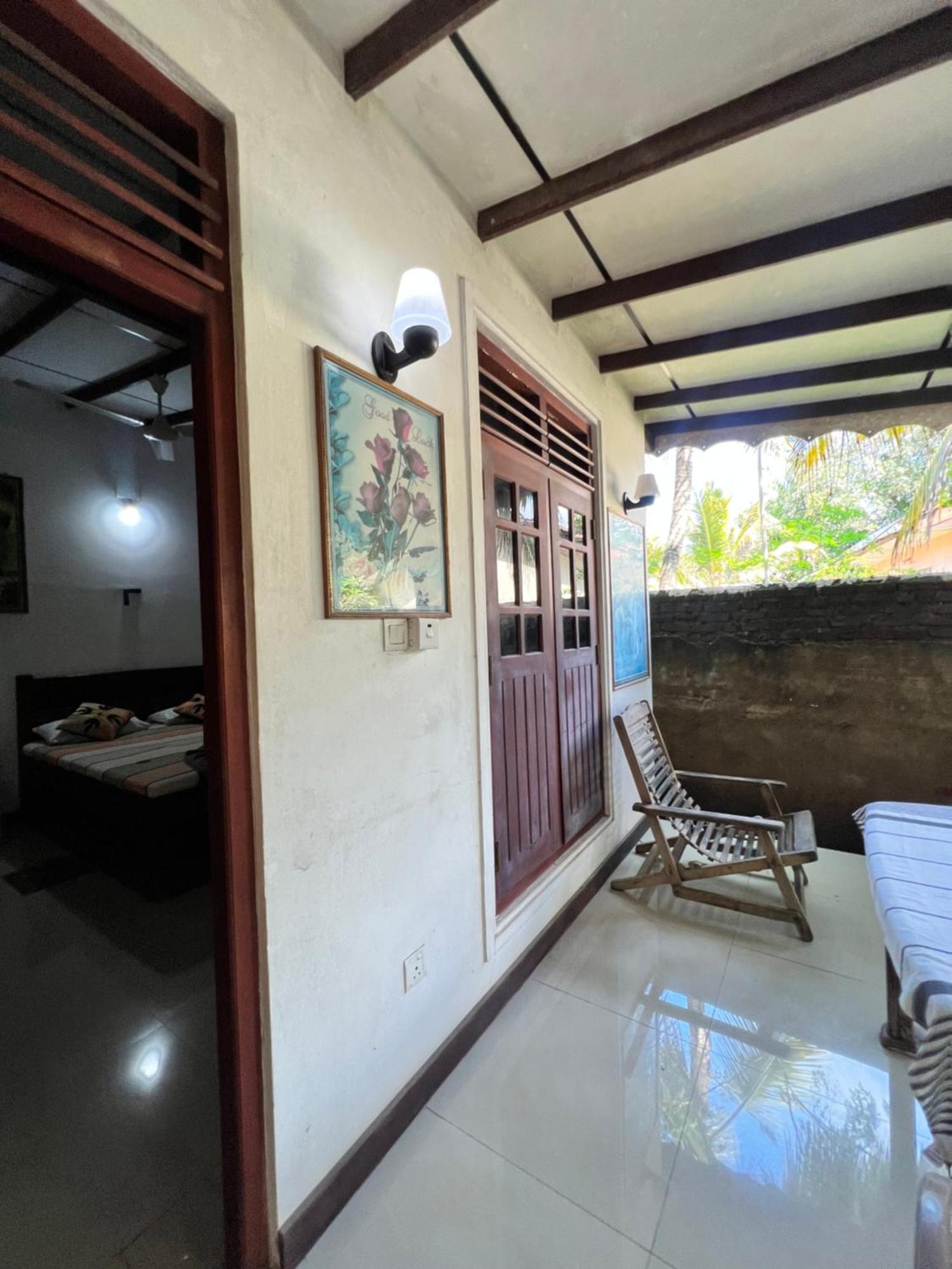 Sylvester Villa Hostel Negombo Eksteriør bilde