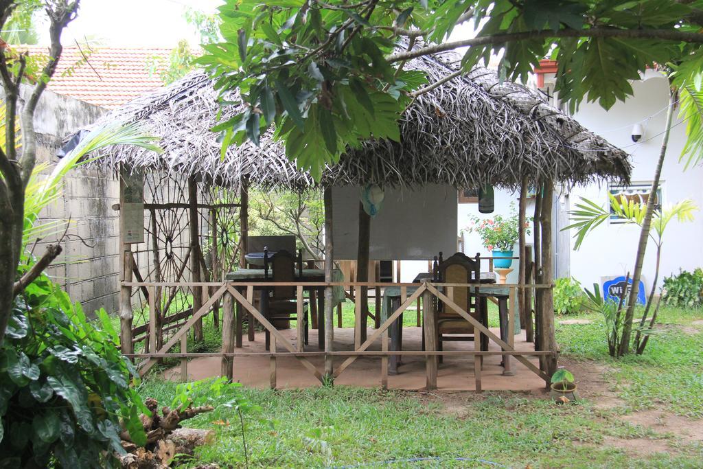 Sylvester Villa Hostel Negombo Eksteriør bilde